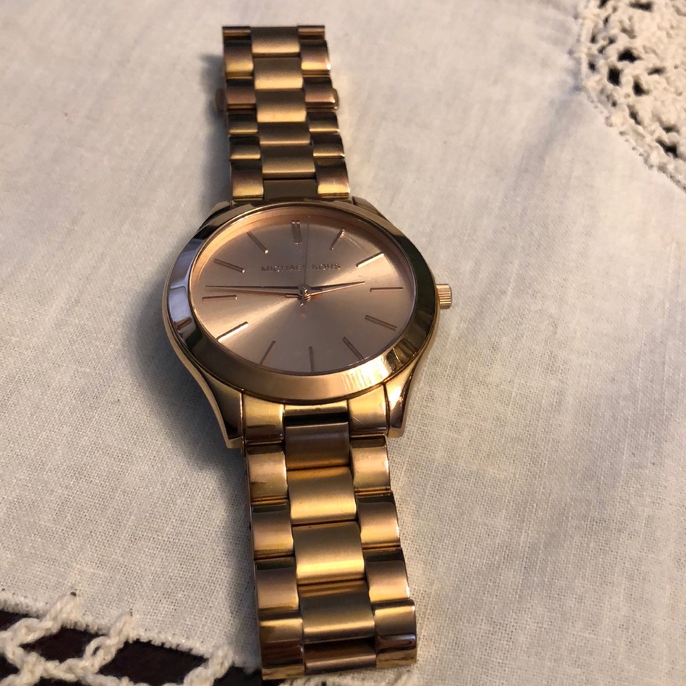 Watch - Picture 1 of 2